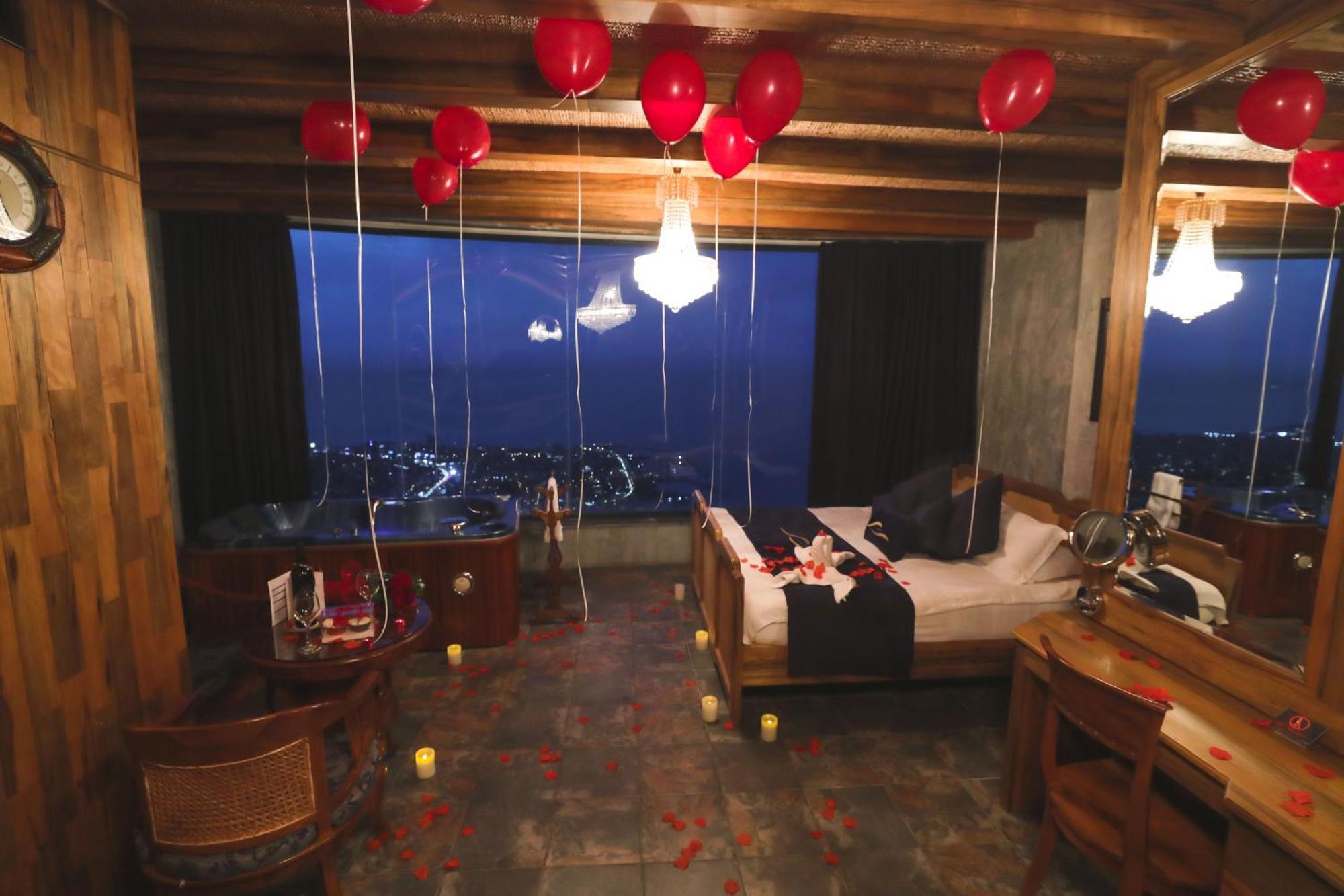 Bay Lodge Boutique Hotel Джуния Экстерьер фото