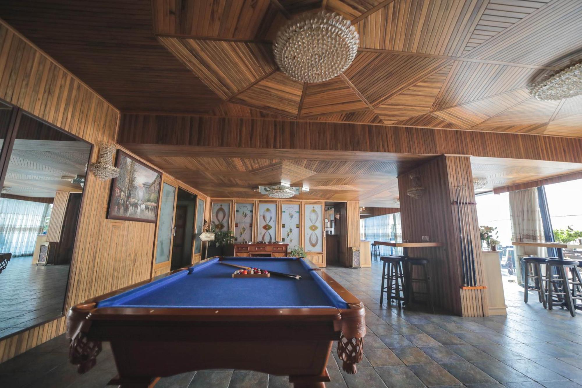 Bay Lodge Boutique Hotel Джуния Экстерьер фото